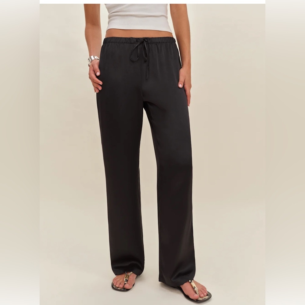 Reformation Olina Silk Pant, black. Size: Small